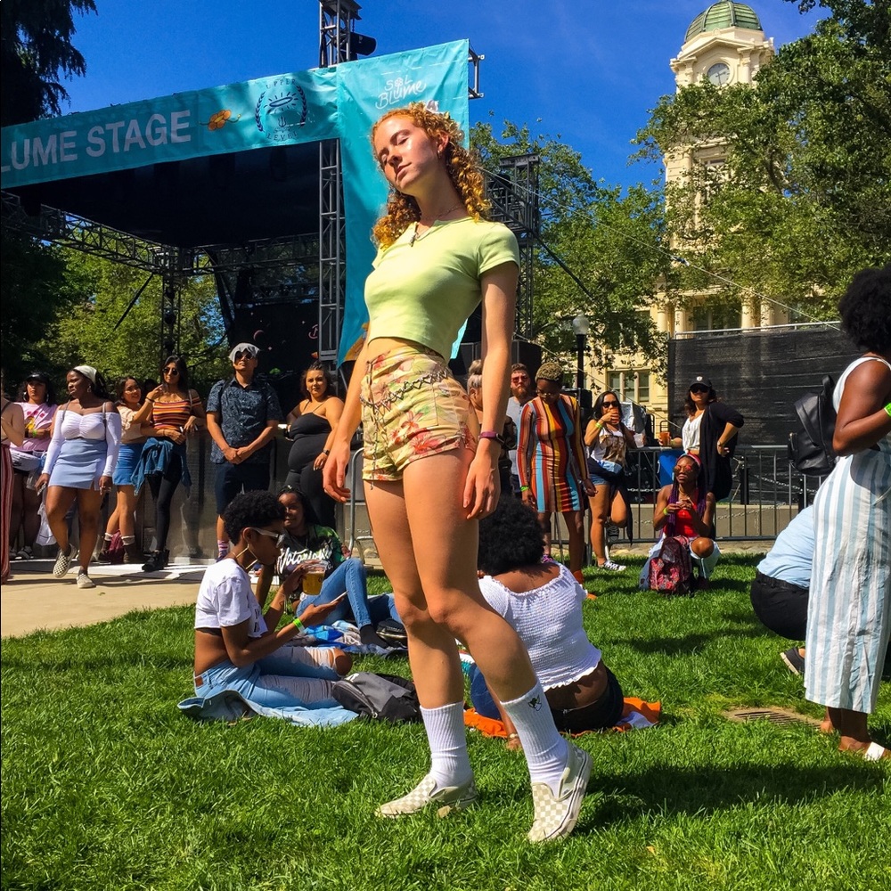 Tropical BOOTY shorts